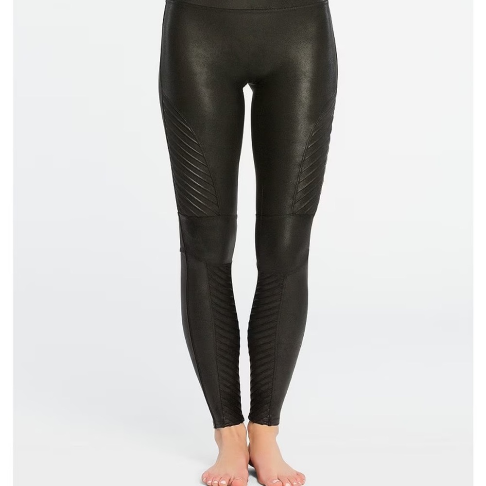 SPANX faux leather moto leggings size women’s M